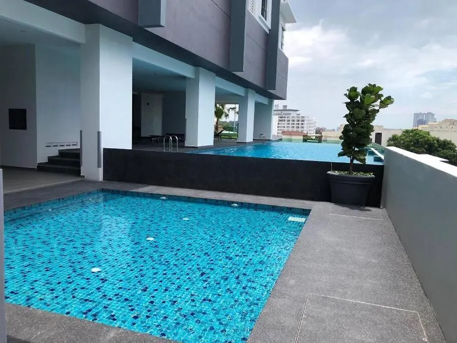 Melaka Town/Sea View/10 Min To Jonker/4-6Pax Apartment  Malacca