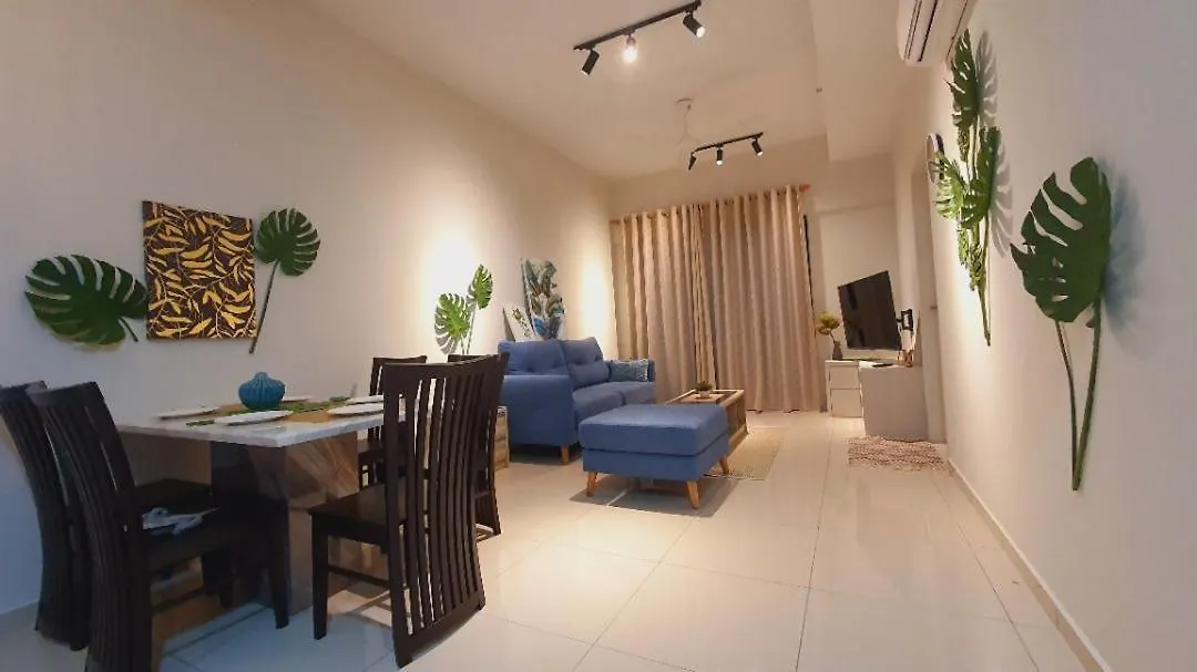 Melaka Town/Sea View/10 Min To Jonker/4-6Pax Apartment